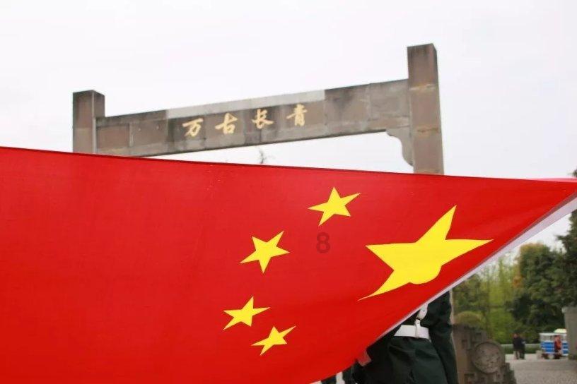 小何赛火腿携手沪上知名法餐厅,共谱美食界的华美篇章